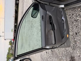 2004 Toyota Sienna LE - Driver's Front Door Image